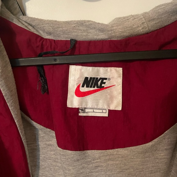 Vintage Nike Windbreaker - Deep Red - Picture 4 of 8